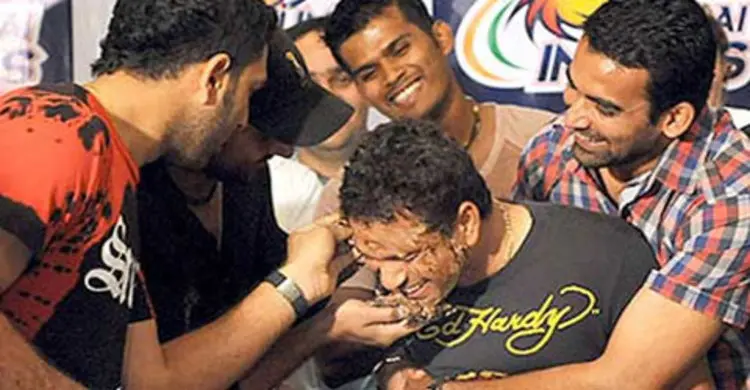 ৪২ বছরে পা রাখলেন শচীন টেন্ডুলকার