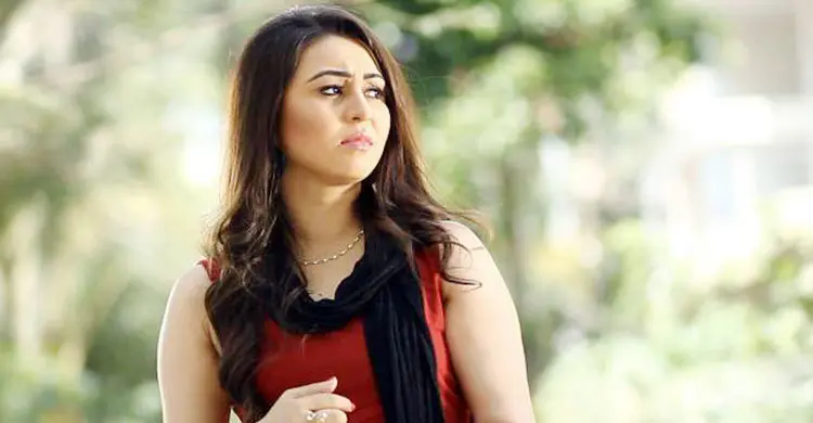 অনাকাঙ্খিত সত্য নিয়ে আরটিভিতে জিনিয়া