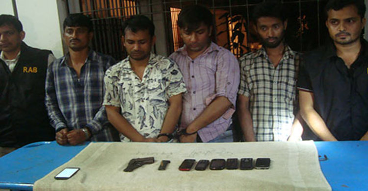 নরসিংদী আন্তঃজেলার ৬ ডাকাত আটক