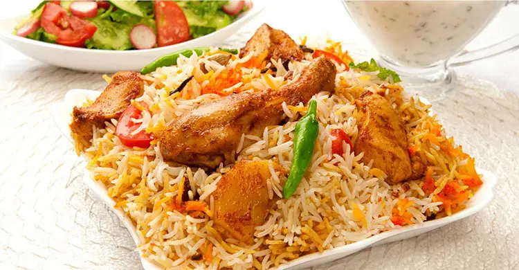 অতিথি আপ্যায়নে মুরগির তেহারি