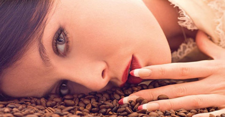 রূপচর্চায় কফির ব্যবহার
