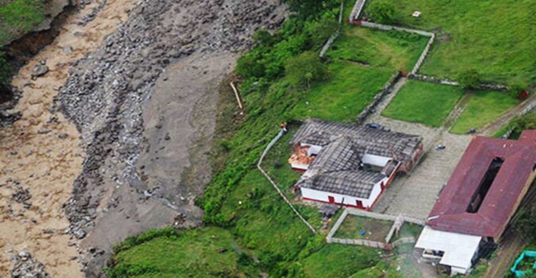 কলম্বিয়ায় ভূমিধসে নিহত ৫২