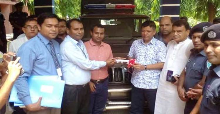 প্রাণ ও স্কয়ার`র সৌজন্যে হবিগঞ্জ পুলিশকে পিকআপ প্রদান