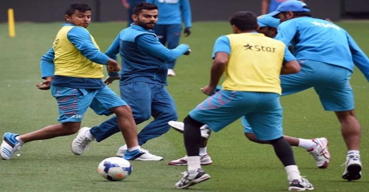 অনুশীলন নয়, ম্যাচের আগে ফুটবল খেলে চাপমুক্ত ভারত