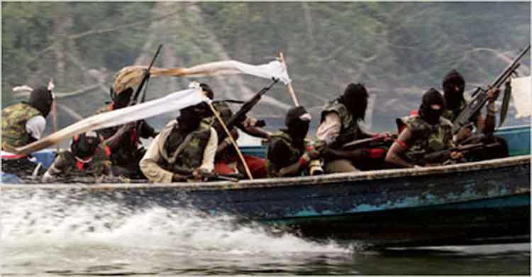 মুক্তিপণে ছাড়া পেলেন ৫০ মাঝি-মাল্লা