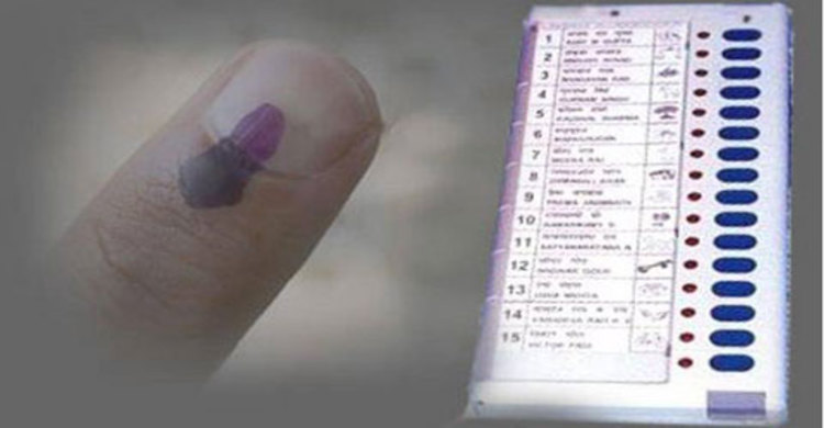 কলকাতা পৌরসভার ভোটগ্রহণ চলছে 