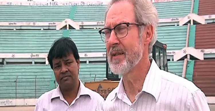 ফিফা প্রতিনিধির কমলাপুর স্টেডিয়াম পরিদর্শন 