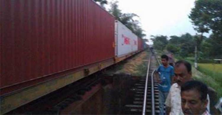 ঢাকার সঙ্গে চট্টগ্রাম ও সিলেটের রেল যোগাযোগ স্বাভাবিক
