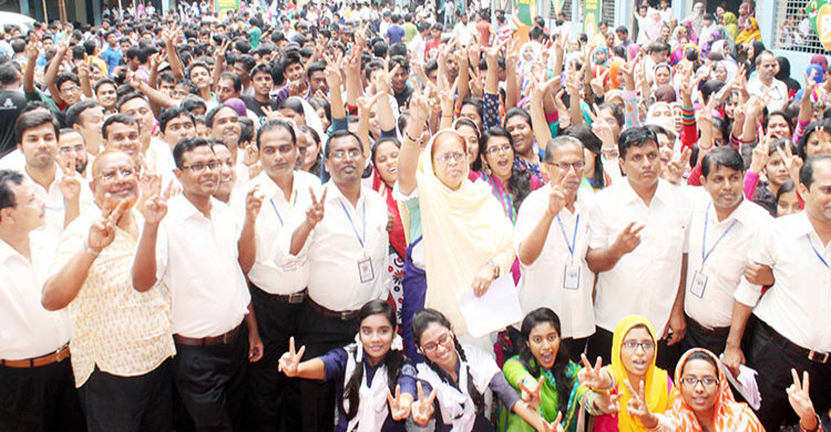 কুমিল্লা বোর্ডে পাসের হার ও জিপিএ-৫ কমেছে