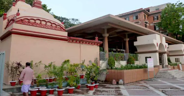 মোদির অপেক্ষায় অপরুপা ঢাকেশ্বরী! 