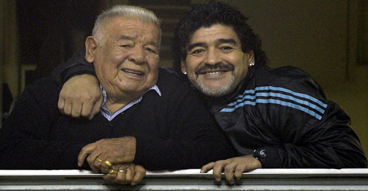 ম্যারাডোনার বাবার মৃত্যু