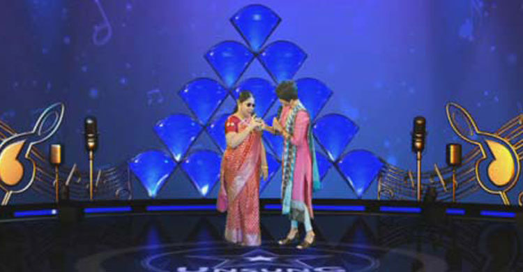 আনসাং স্টারস নিয়ে মু্ন্নী সাহা 