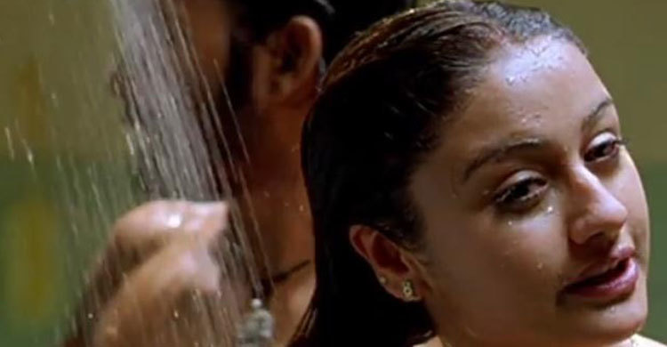 আবারো ভারতীয় অভিনেত্রীর গোপন ভিডিও ফাঁস! 