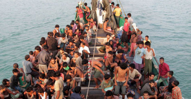 উদ্ধারকৃত অভিবাসীদের ফেতর দিতে মরিয়া মিয়ানমার