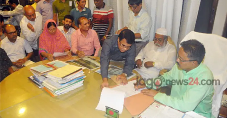 রাসিক মেয়র হিসেবে আযীমের দ্বায়িত্বভার গ্রহণ