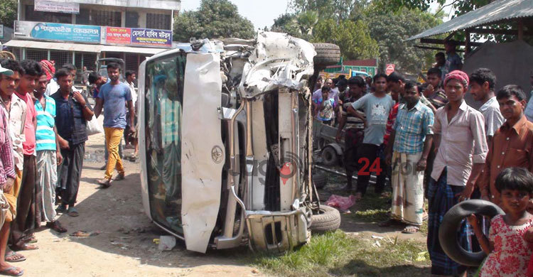 সিরাজগঞ্জে মাইক্রোবাস-নসিমনের মুখোমুখি সংঘর্ষ : ২ নারী নিহত