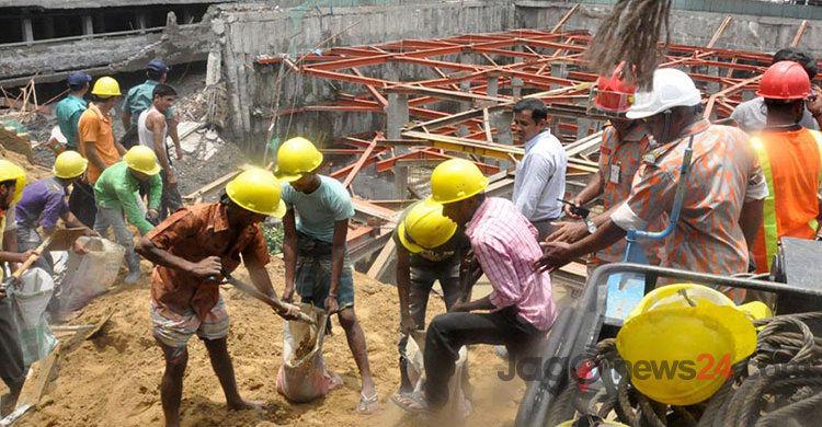 হোটেল সুন্দরবন ঝুঁকিমুক্ত করতে ৫০০ ট্রাক বালু ফেলার সিদ্ধান্ত