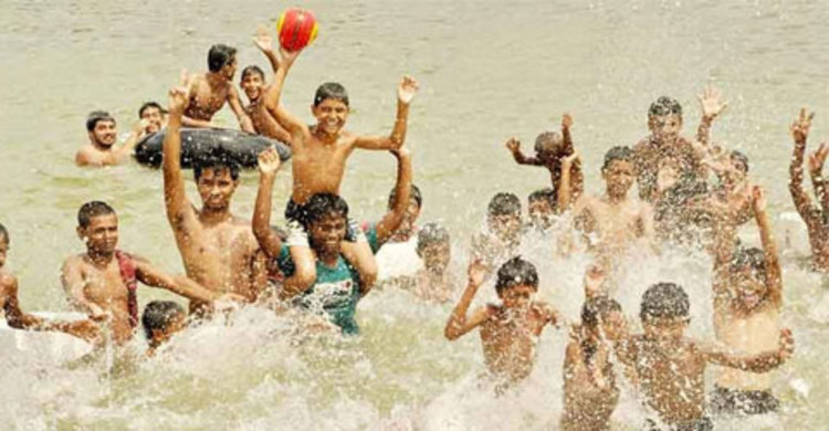 বয়ে যাওয়া মৃদু তাপদাহ অব্যাহত থাকবে