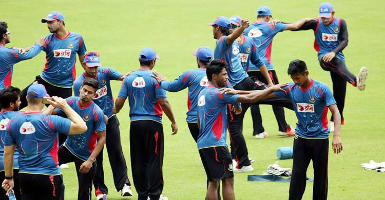 অনুশীলন রেখে শুটিংয়ে ব্যস্ত ক্রিকেটাররা