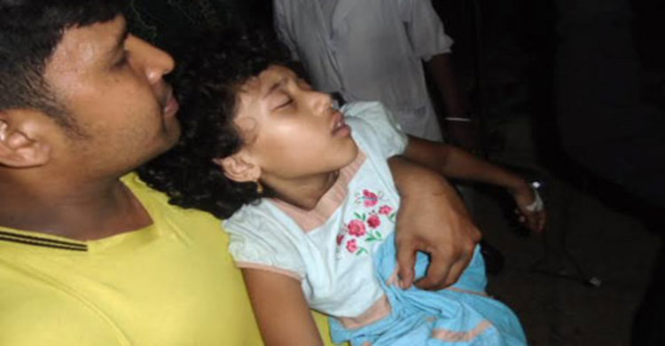 চাঁদপুরে খাদ্যে বিষক্রিয়ায় একই পরিবারের ১০ জন অসুস্থ