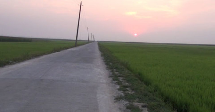 কিশোরগঞ্জের গহীন হাওরে চলবে বাস-ট্রাক!
