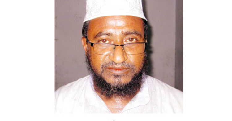 চান্দিনায় বাসে পেট্রলবোমা : উপজেলা জামায়াত সেক্রেটারি আটক