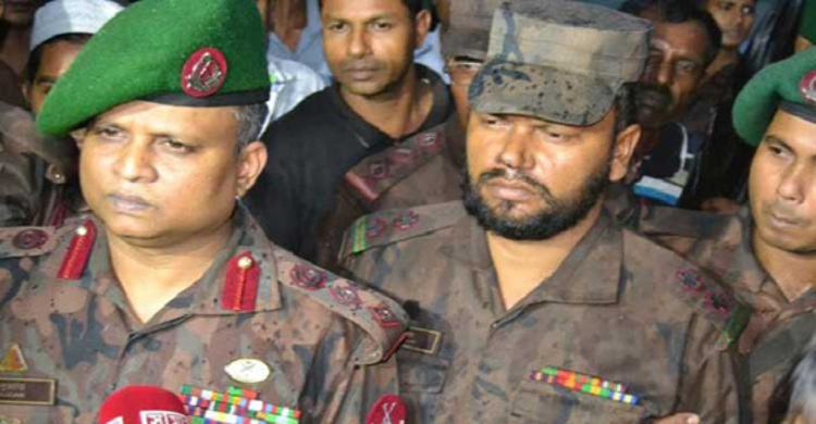 উন্নত চিকিৎসার জন্য ঢাকায় আসছেন নায়েক রাজ্জাক