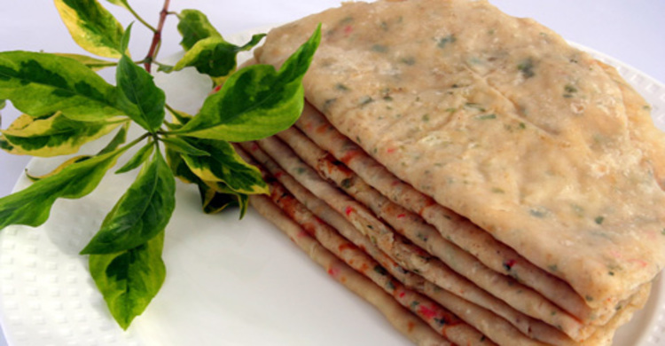 বিশেষ আয়োজনে রুটি-পরোটা