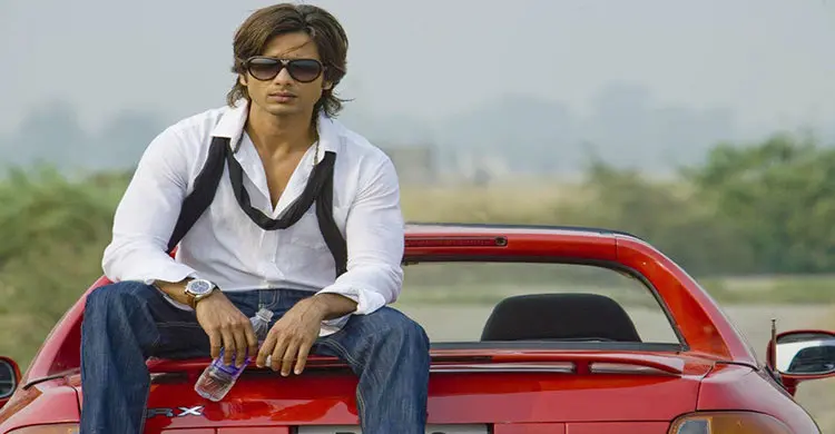 শহীদের বিয়ে নিয়ে লঙ্কাকাণ্ড! 