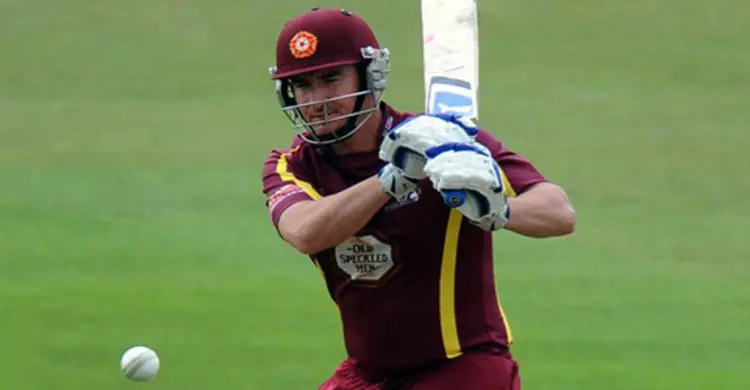 হাইপারফরম্যান্স দলের প্রধান কোচ লয়ে