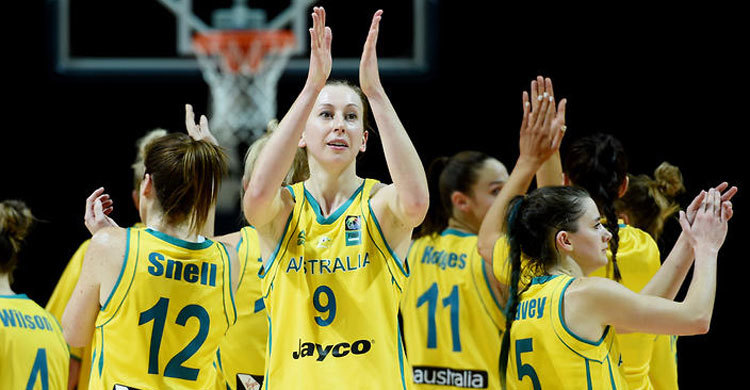 Australian sports warned women must travel in same style as men