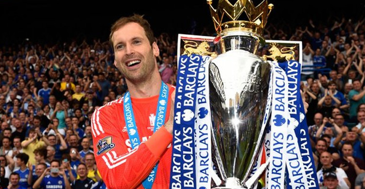Arsenal `can go all the way`: Cech
