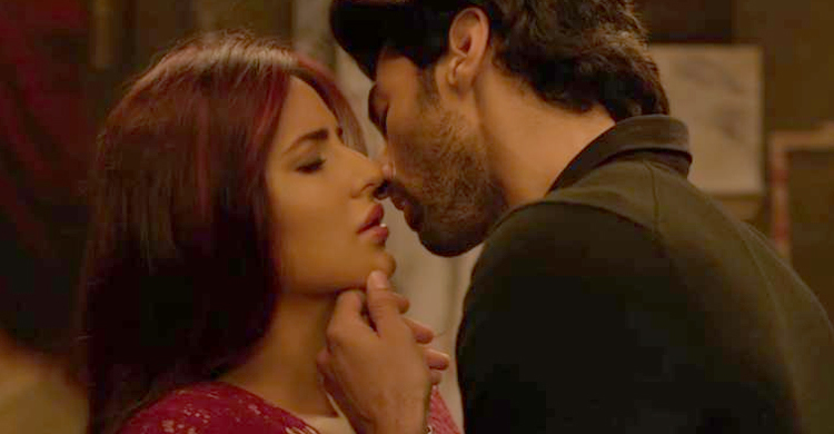 Katrina and Aditya share a three-minute long kissing scene
