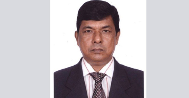 Truck kills journo in capital