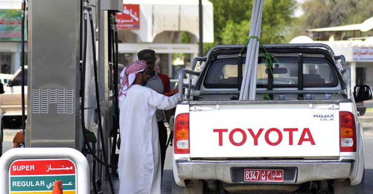 Oman cuts 2016 spending in light of lower oil prices 