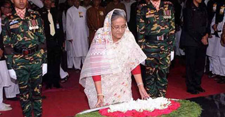 PM pays homage to Bangabandhu on Homecoming Day