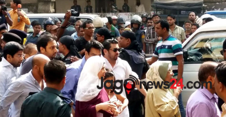 Family meets Salauddin in jail