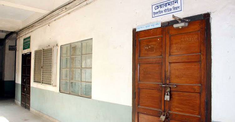 37 varsity’s deadlock continues 