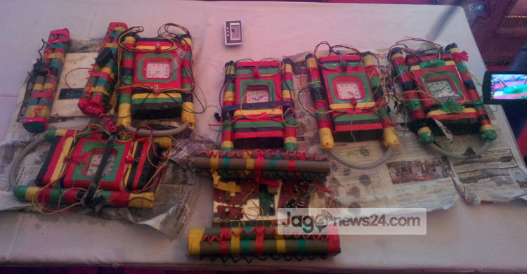 5 time bombs recovered in Gazipur