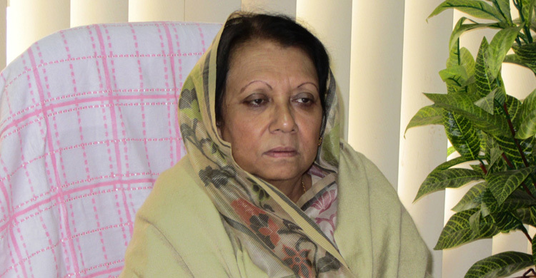 Govt sincere in welfare of employees: Ismat 