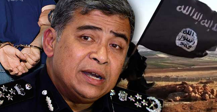 Bangladeshi among five held for IS links