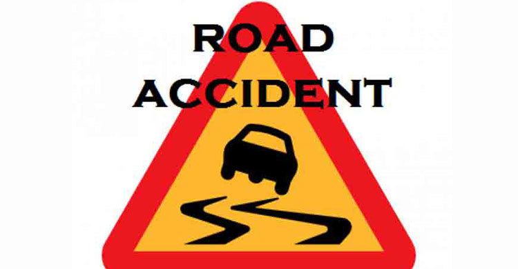 Road crash kills 2 cyclists 