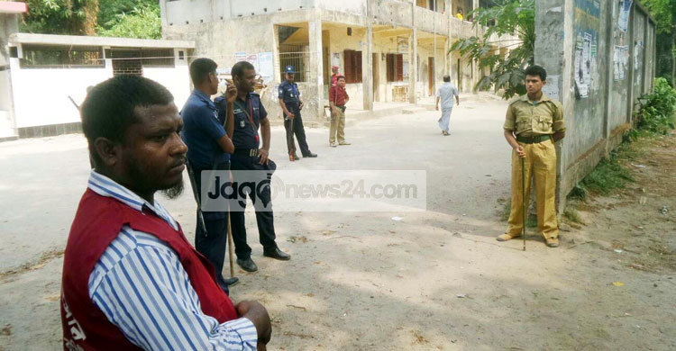 লক্ষ্মীপুরে দুই কেন্দ্রের ভোটগ্রহণ স্থগিত, আহত ১২