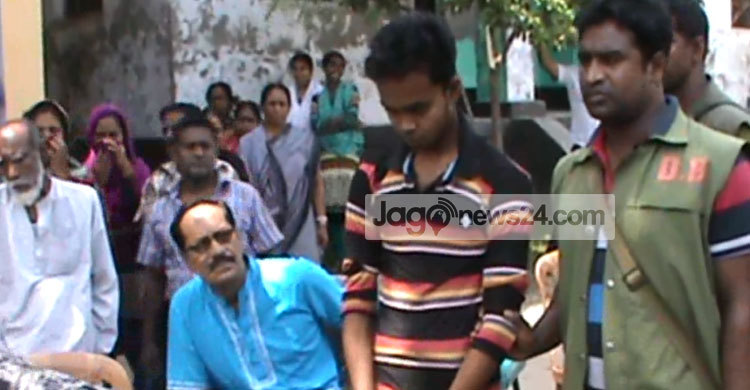 নড়াইলে বখাটেকে ২ বছরের কারাদণ্ড