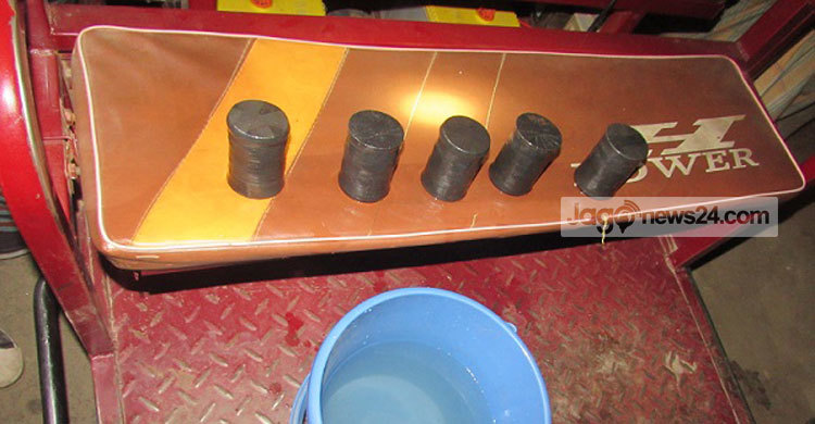 শৈালপাড়ায় আ.লীগ কার্যালয়ে বোমা হামলা