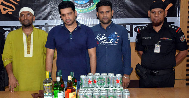 নাসিক কাউন্সিলরসহ ৩ জন আটক