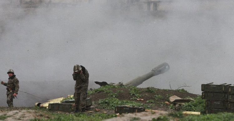 অাবারো আর্মেনিয়া-আজারবাইজান সংঘর্ষ : নিহত ১৩