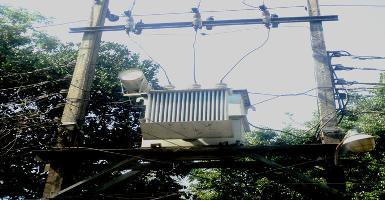 ঘন ঘন লোডশেডিংয়ে দুর্বিসহ টাঙ্গাইলবাসীর জীবন