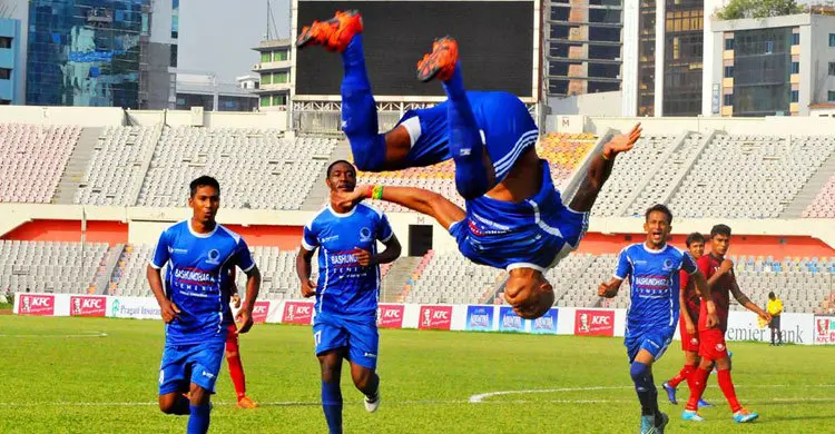 ফিকরুর হ্যাটট্রিকে শেখ রাসেল জয় 