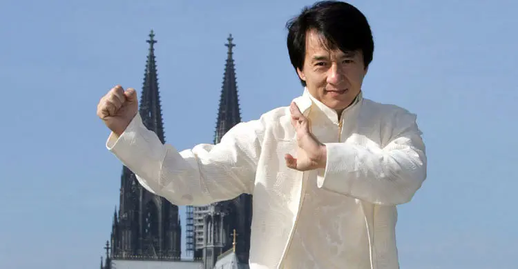 ৬২ বছরে পা দিলেন জ্যাকি চ্যান